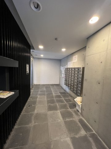 S-FORT六番町のロビー