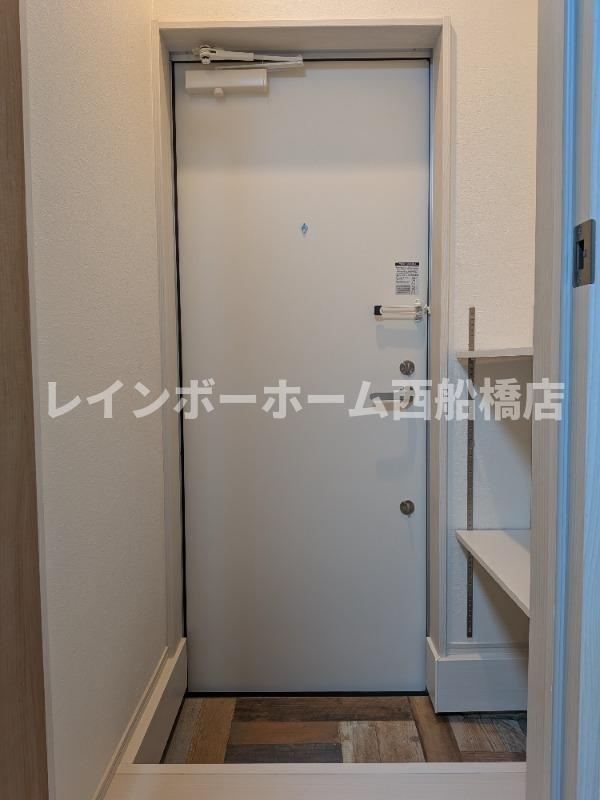 ベレガンス船橋の玄関