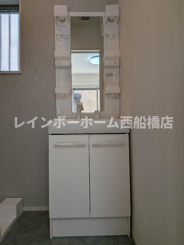 ベレガンス船橋の独立洗面台
