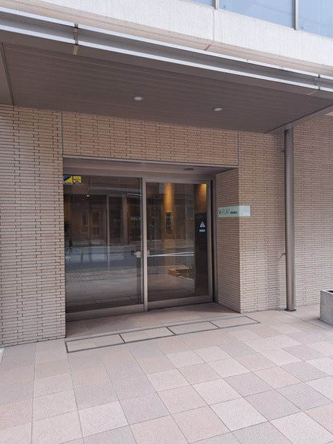 エムフラット秋葉原のエントランス
