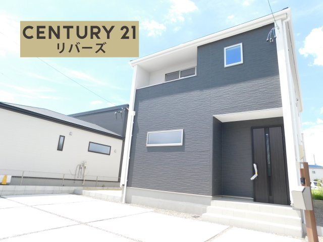 稲沢市祖父江町祖父江北川原の新築一戸建の外観|☆１号棟☆　　いつでもご案内できます♪（お問合せ当日、平日、水曜、夜間でもＯＫ）　長期優良住宅♪　５ＬＤＫ！　敷地５１．９２坪！　駐車並列３台ＯＫ！　広い庭付き！　スーパーやコンビニなど周辺環境充実♪