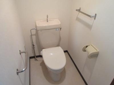 ロザーンジュ堀川のトイレ