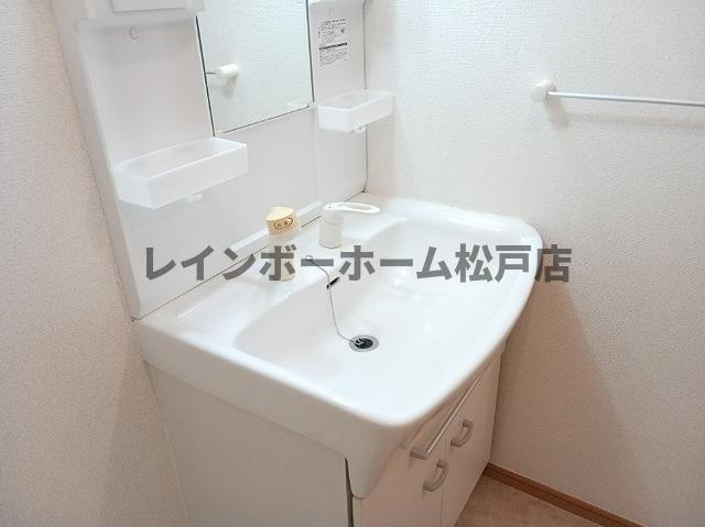 【非対面対応】接客・申込・契約オンライン！LINE×相談可！の洗面所