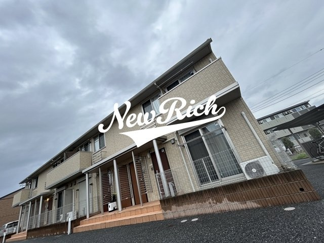 高崎市上大類町のアパートの外観