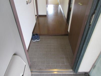 コンフォート出水の玄関