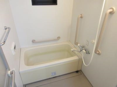 コンフォート出水の浴室
