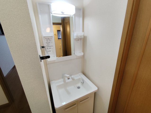 マイハウス新小岩の独立洗面台