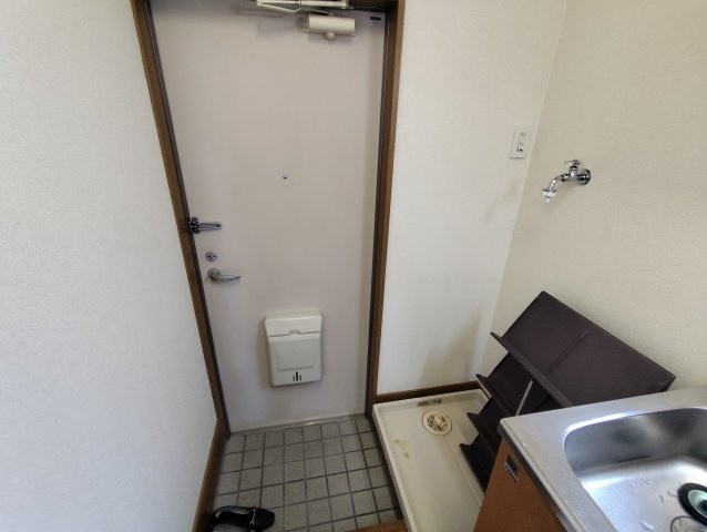 マイハウス新小岩の玄関