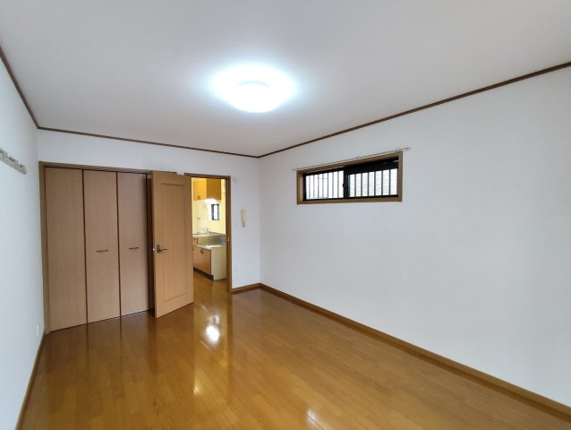 マイハウス新小岩の洋室