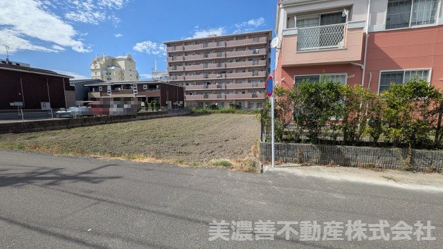 ６７３２９　岐阜市細畑野寄土地の外観
