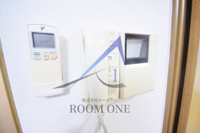 グランヴァン中野新橋のセキュリティ|モニター付きインターホンです。