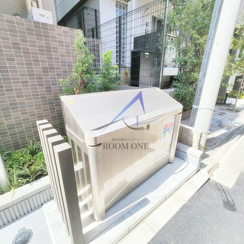 Ｄｅａｒ　ｃｏｕｒｔ　Ａｋａｂａｎｅのその他共用部分|敷地内ゴミ置き場です。