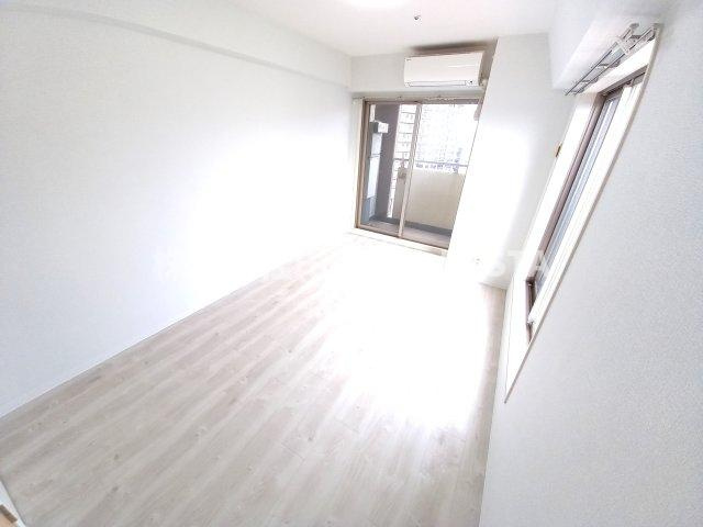 CITY SPIRE神戸元町Ⅱの洋室