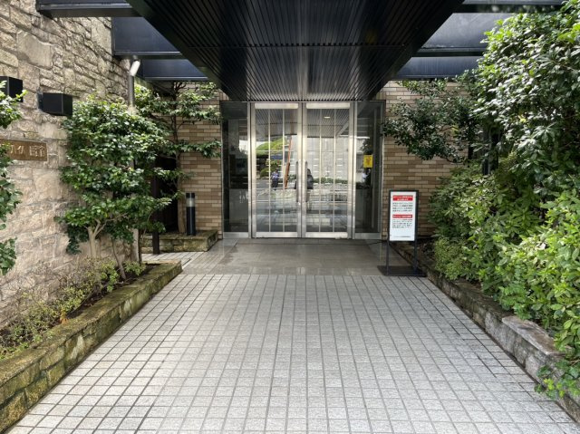 【エントランス】