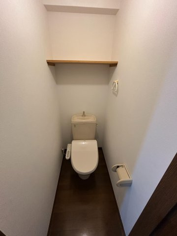 コナヴィレッジのトイレ|※別号室参考写真です