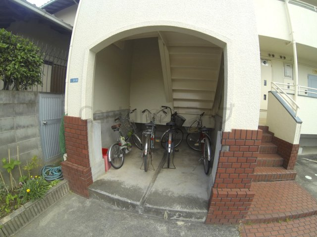 【エントランス】 | ドミール中山