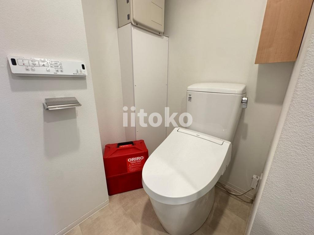 LiveFlat蔵前 のトイレ