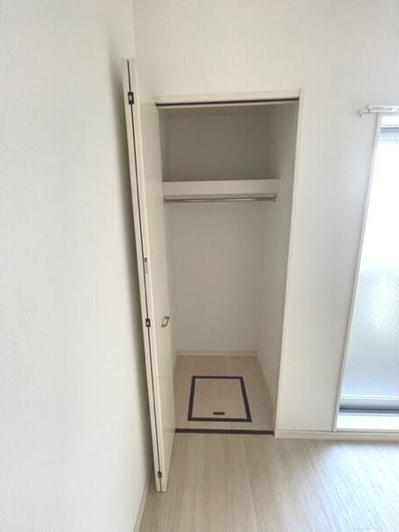 エスポワール六番町の収納