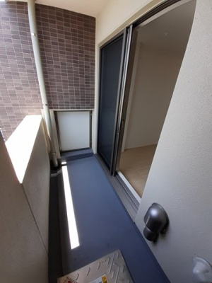【バルコニー】 | メルセイユ | 落ち着いた時間を過ごせるバルコニーです