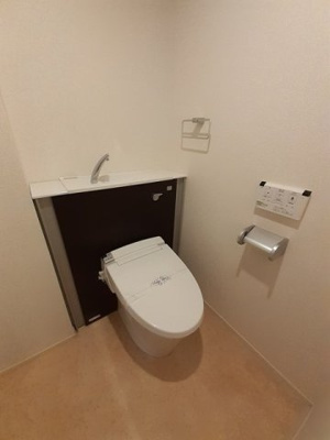 【トイレ】 | メルセイユ | トイレです