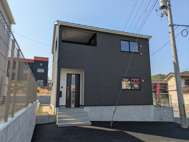 いわき市常磐下湯長谷町　 ご案内も即日ご対応可能☆の外観|■玄関の写真です■□■　
お洒落な玄関はお客様からも喜んでいただけそうですね！！