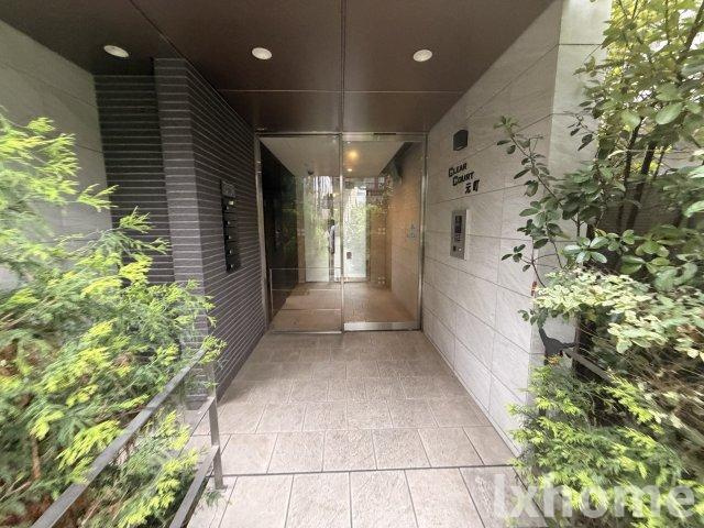 クリアコート元町のエントランス