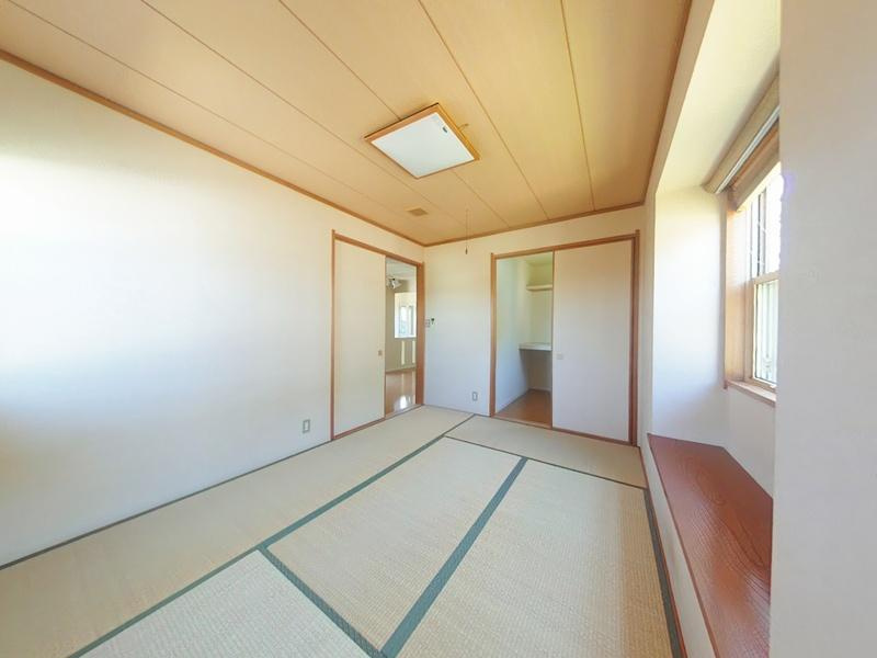 春野町南ヶ丘８丁目　中古戸建の和室|2F　6.0帖