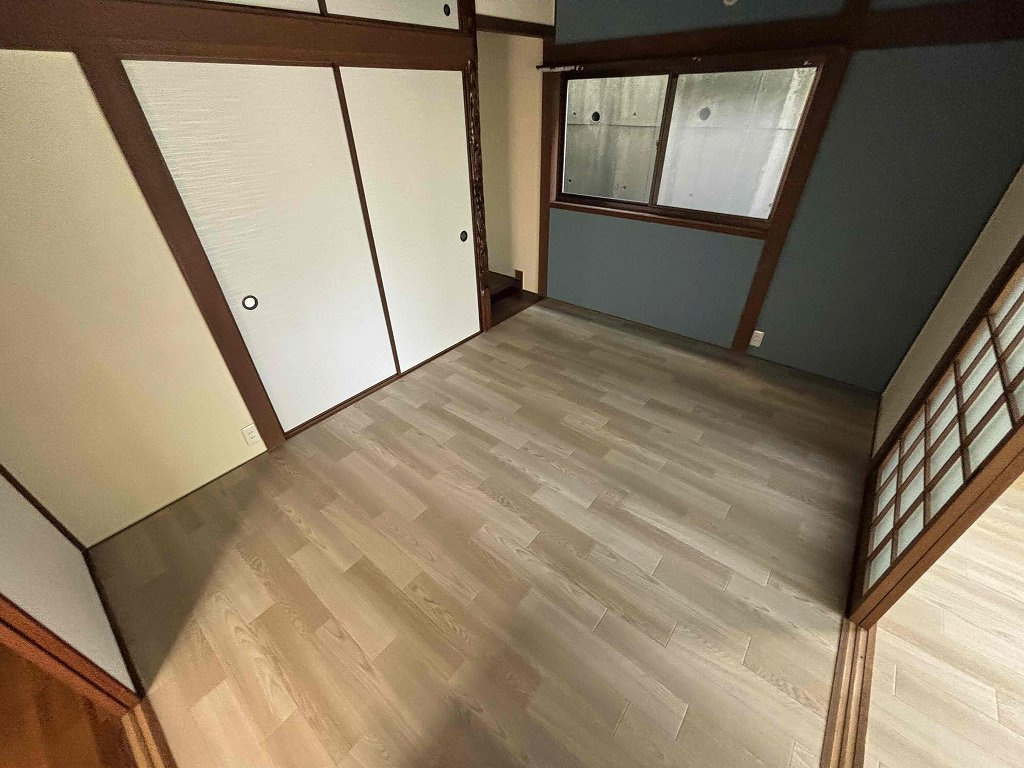 垂水区千鳥が丘2-2-45戸建の洋室