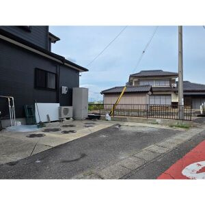 犬山駅南戸建の駐車場