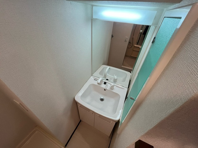 【洗面所】