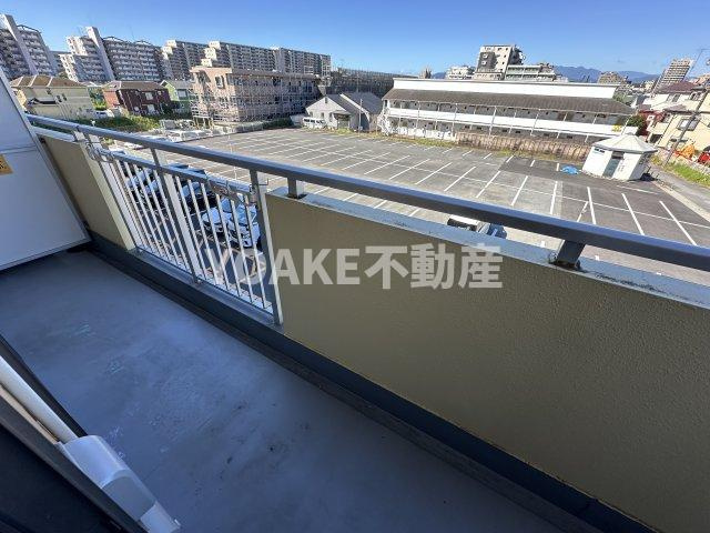 VERNAL HOUSEのバルコニー|画像は301号室のものです。現況優先。