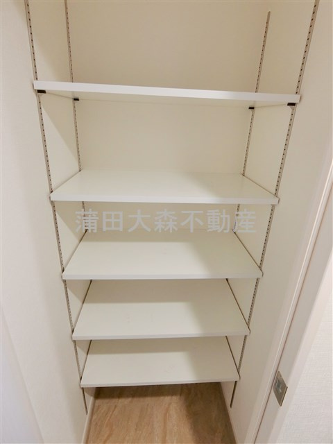 LUMEEDルミード蒲田南の設備|玄関収納　シューズインクローゼット！