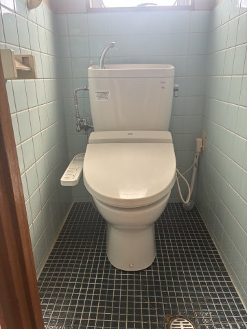 船寺通1丁目中古戸建のトイレ|毎日使用するからこそ広々としたトイレは最高です！