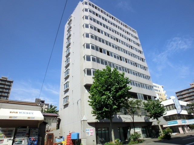 ノースビレッジ本江