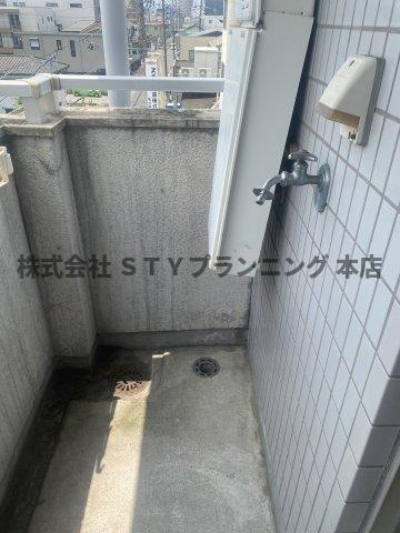 仲介手数料０円！メゾン・ド・シェリーのバルコニー