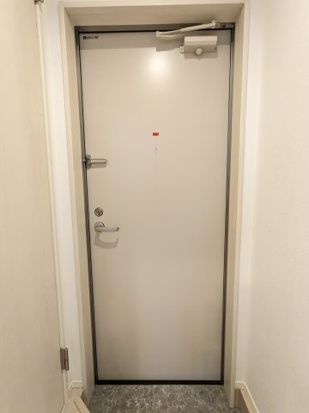 ミライグレースささしまの玄関