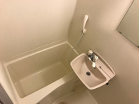 ゆったり過ごせるお風呂です