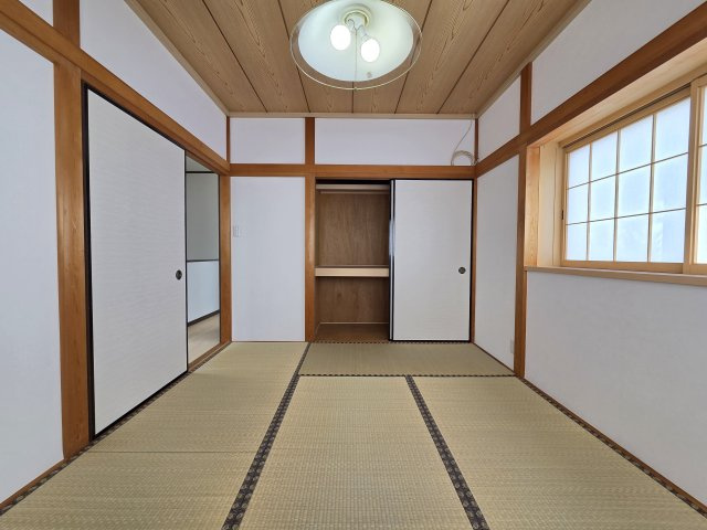 麻生区向原貸家の和室