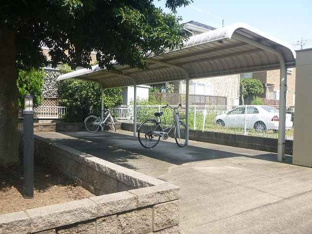 屋根付き駐輪場