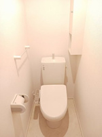 ゆったりとした空間のトイレです