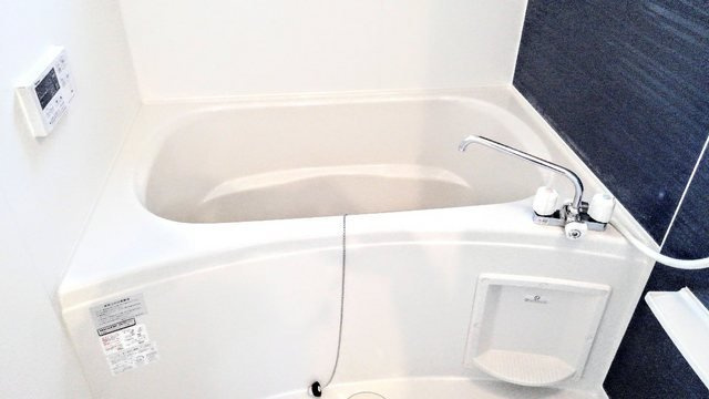 ゆったり過ごせるお風呂です