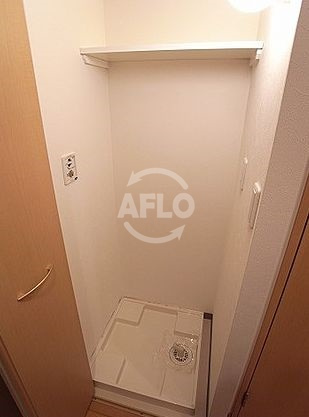 プレサンス大手前パークサイドⅡの洗面所|プレサンス大手前パークサイドⅡ　洗濯機置場