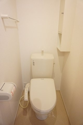 シンプルで使いやすいトイレです