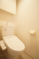コンパクトで使いやすいトイレです