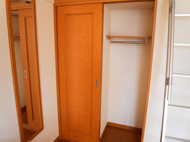 同タイプ部屋の写真となり設備等は現況と異なる場合があります。