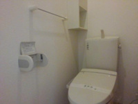 清潔感のあるトイレです