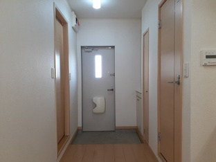 ゆったりとした玄関です