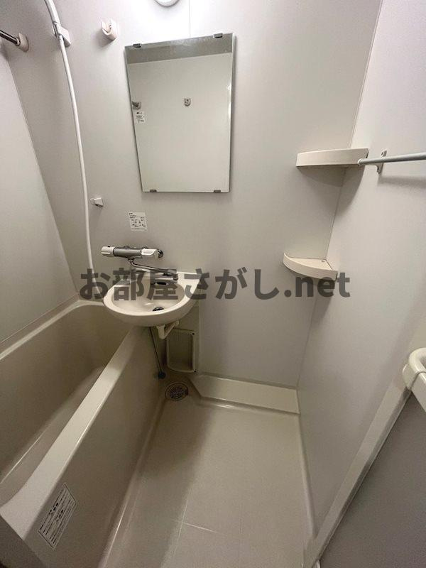 スカイコート蒲田弐番館【おとり物件なし】#学生・社会人にオススメ！初期費用分割払いOK！の浴室
