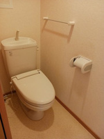 清潔感のあるトイレです