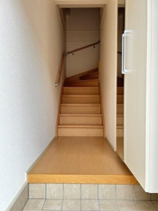 シンプルで使いやすい玄関です